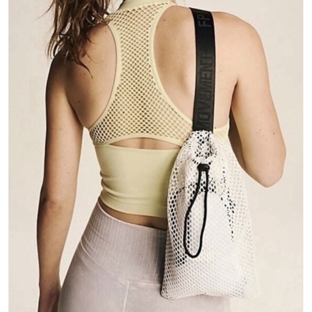 NWOT Free People FP‎ Movement Mini White Mesh Sling Bag Shoulder Tote Crossbody